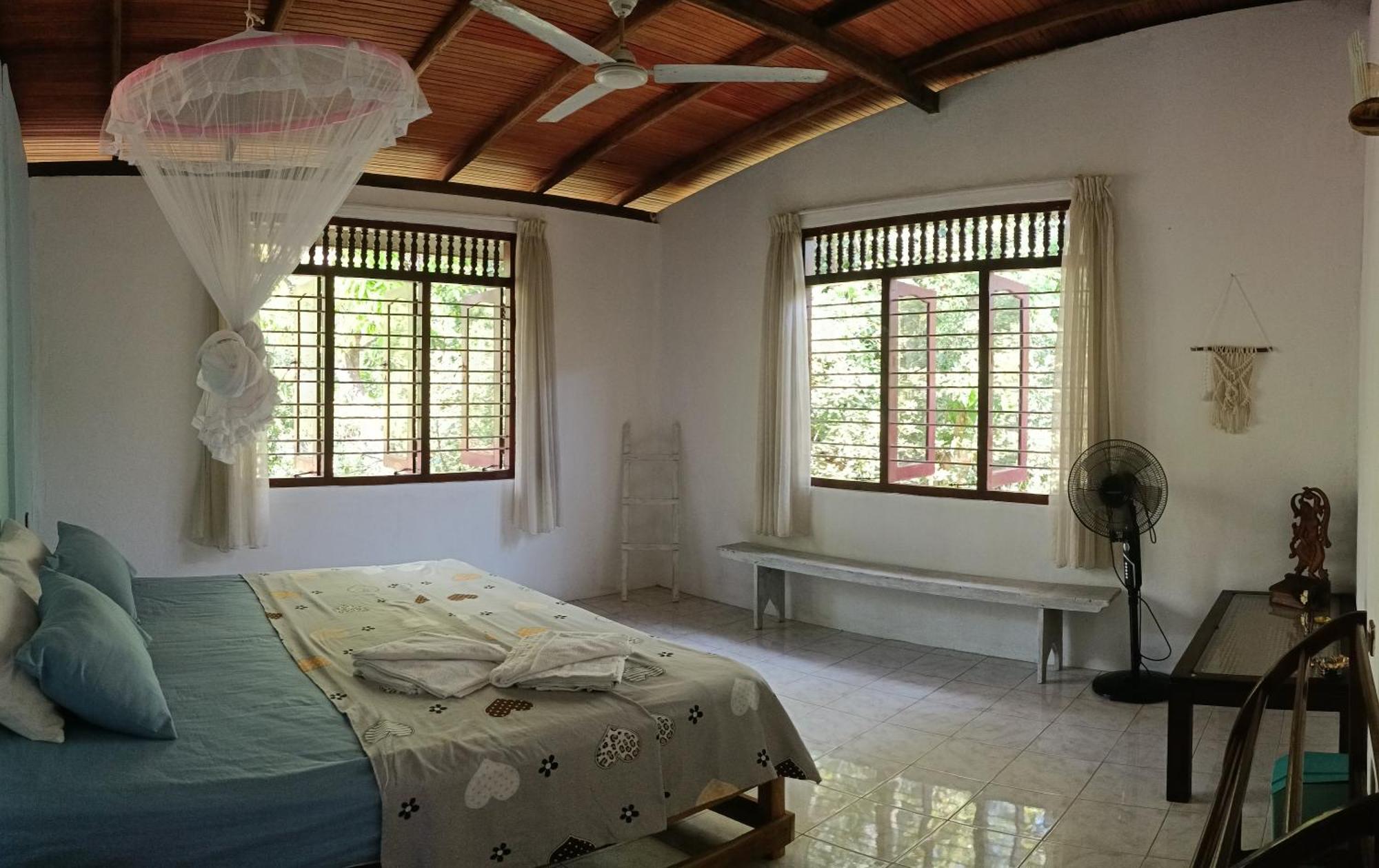 'Kolamba Gedara' Green Apartment Ruwanwella Exterior photo